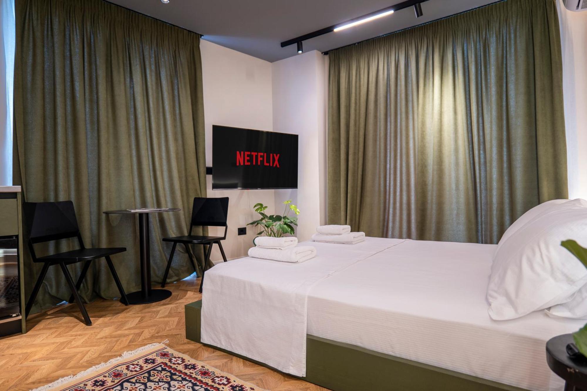 Muz Studios Tirana Kültér fotó